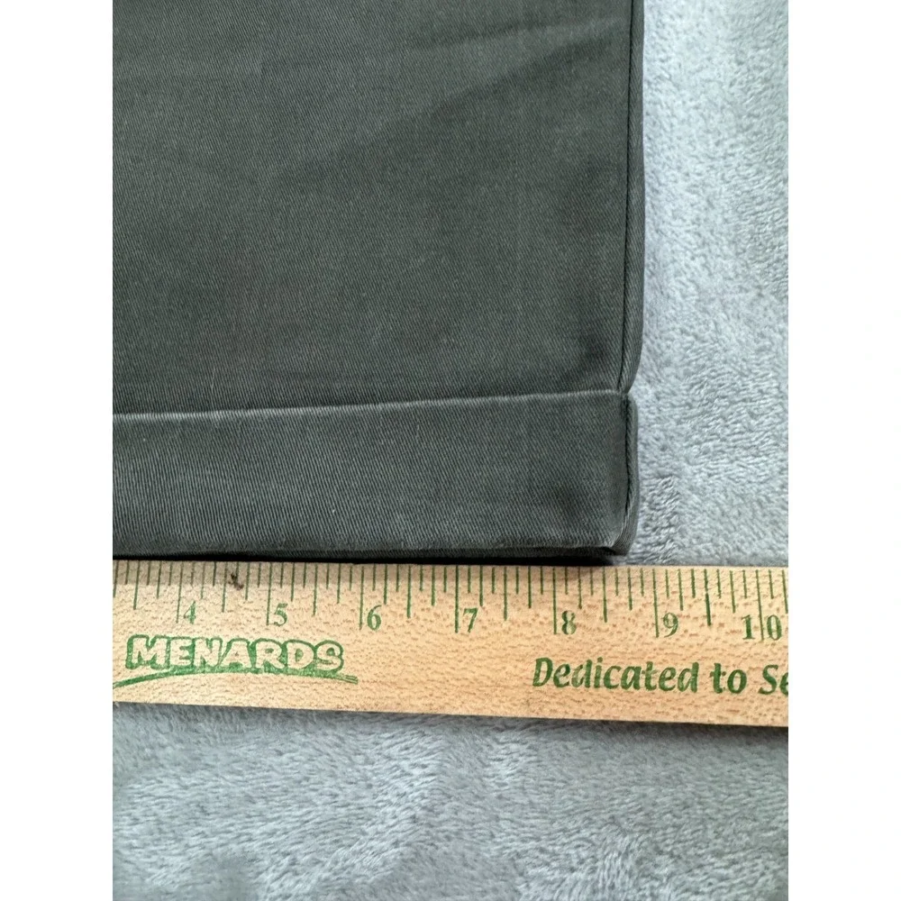 Eddie Bauer Chino Pants Mens 38x30 Green Classic Fit Pleated Wrinkle Resistant - Picture 11 of 16